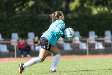 Bild 39 - wBJ VfL Pinneberg - Germania Schnelsen : Ergebnis: 15:1